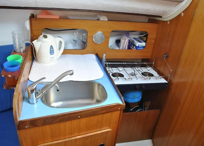 Nuit Sur Un Voilier 情趣酒店