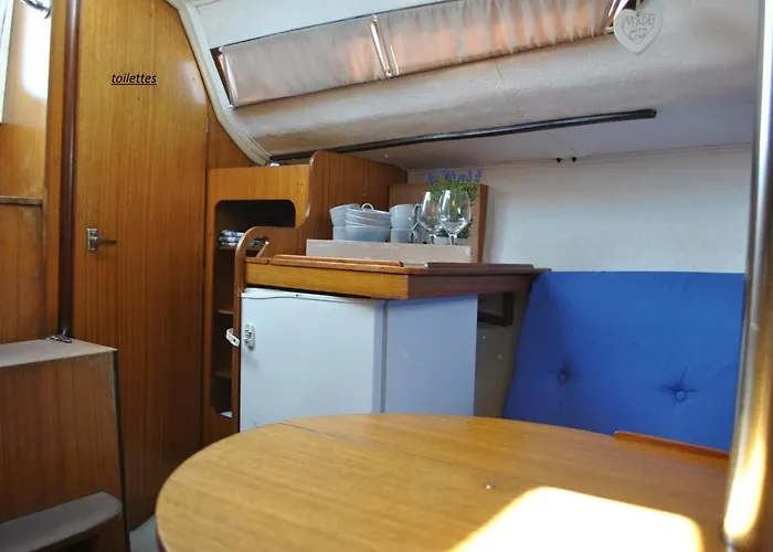 Nuit Sur Un Voilier Nonsard-Lamarche