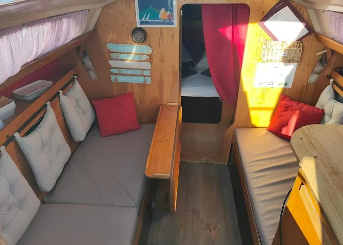 Nuit Sur Un Voilier 情趣酒店